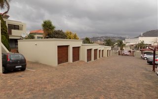 2 Bedroom Apartment in Bassonia
