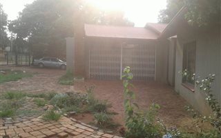 3 Bedroom House in Meyerspark