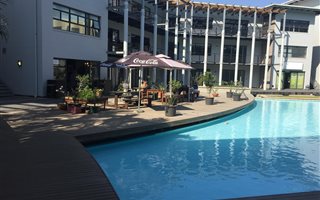 632 m² Commercial space in Riverhorse Valley