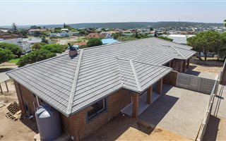 3 Bedroom Duet in Stilbaai