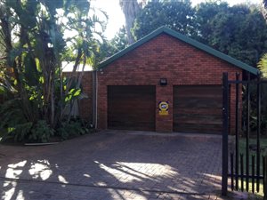 4 Bed House in Theresa Park