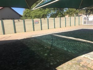 1 Bed Apartment in Van Dyk Park
