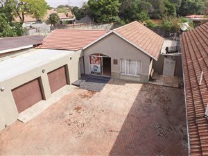 4 Bed House in Selcourt