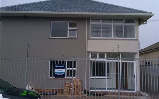 1 Bedroom Flat in Kempenville