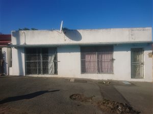 4 Bed House in Quigney