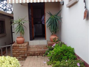 1 Bed Apartment in Groenkloof