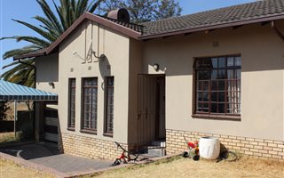 3 Bedroom House in Kinross