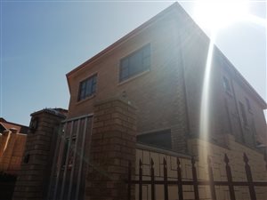 4 Bed House in Southcrest