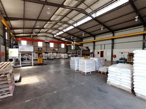 1080 m² Industrial space in Anderbolt