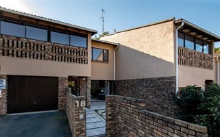 3 Bedroom Duplex in Westville