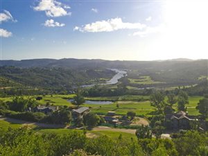 4363 m² Land available in Simola