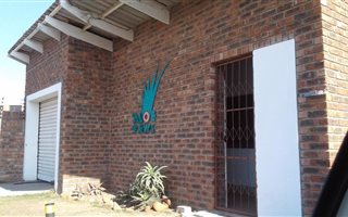 1 Bedroom Apartment in Bluewater Bay