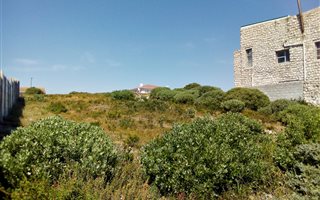 506 m² Land available in Perlemoenbaai