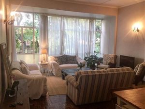 3 Bed Apartment in Craighall