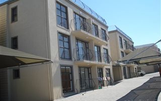 2 Bedroom Apartment in C Place