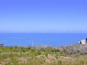 980 m² Land available in Village On Sea