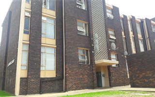 2 Bedroom Apartment in Southcrest