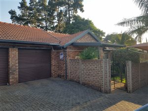 2 Bed Townhouse in Clubview