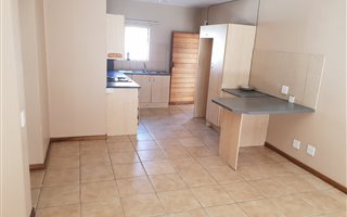 2 Bedroom Apartment in Randburg Central