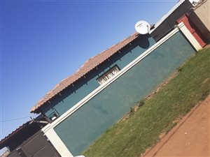 2 Bed House in Thulani