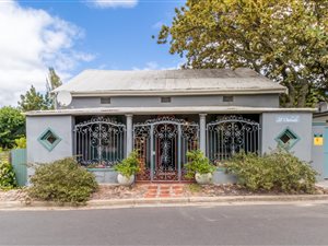 3 Bedroom House in Franschhoek