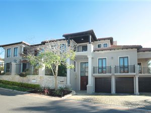 4 Bed House in Vygeboom