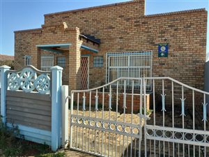 3 Bed House in Lenasia