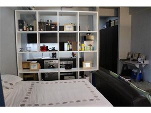 Studio apartment in Doornfontein