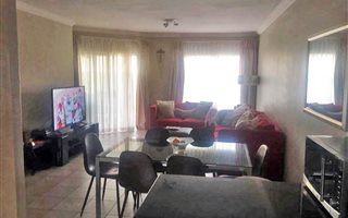 3 Bedroom Simplex in Winchester Hills