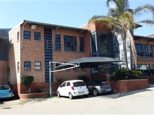 2010 m² Industrial space in North Riding