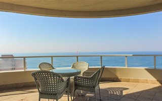 4 Bedroom Apartment in Umhlanga Rocks