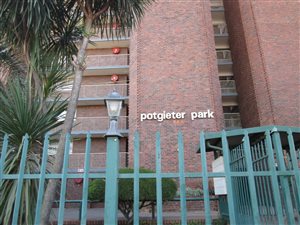 2 Bed Apartment in Rietfontein