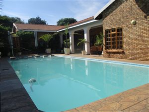 4 Bed House in Mulbarton