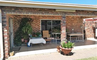 2 Bedroom Townhouse in Unitas Park