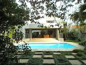 4 Bedroom House in Dainfern Golf Estate
