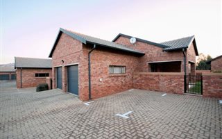 2 Bedroom Townhouse in Sugarbush Estate