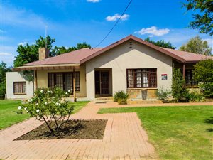 3 Bed House in Suidrand