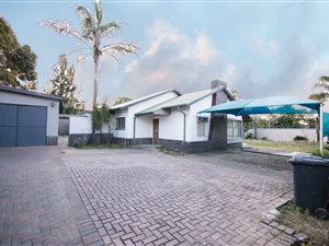 3 Bed House in Menlo Park