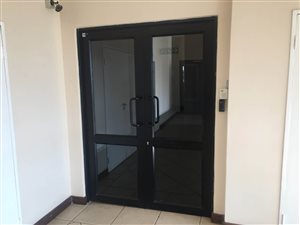 156.619995117188 m² Office Space in Eco Park