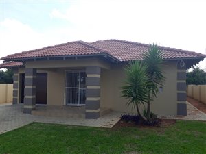 3 Bed House in Doringkruin