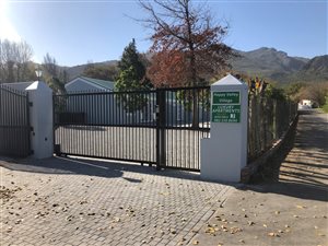 2 Bed Apartment in Franschhoek