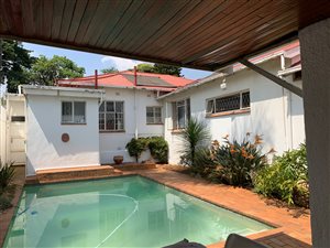 3 Bed House in Kensington