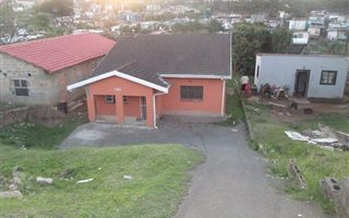 2 Bedroom House in Risecliff
