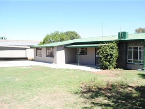 5 Bedroom House in Riversdale