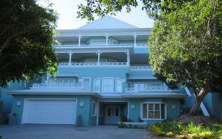 6 Bedroom House in Keurbooms River