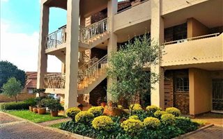 2 Bedroom Townhouse in Olympus