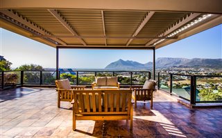 3 Bedroom House in Capri