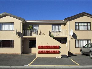 2 Bed Apartment in Richmond Estate