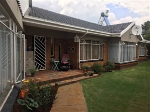 5 Bed House in Kenleaf