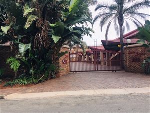 2 Bed Apartment in Primrose